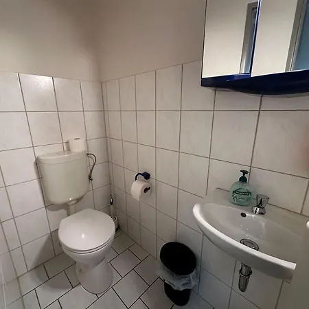 Suite4monteure I Kueche I Waschmaschine I Bis Zu 10 Personen Apartment
